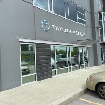 Window Film Type: LLumar Silver R-20