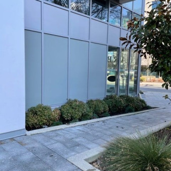 Window Film Type: Vinyl Grey Exterior